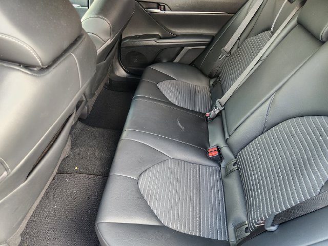 Used 2022 Toyota Camry SE w/ Convenience Package FWD image 30