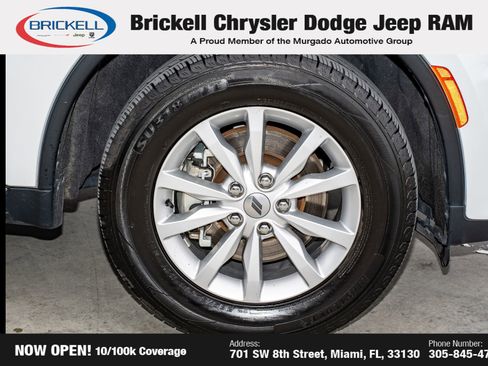 Used 2022 Dodge Durango SXT image 41