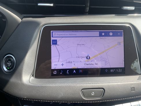 Used 2019 Cadillac XT4 Premium Luxury w/ Technology Package FWD image 24