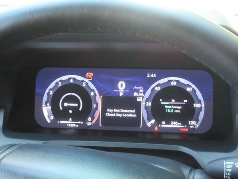 Used 2025 Toyota 4Runner TRD Off-Road Premium AWD/4WD image 18