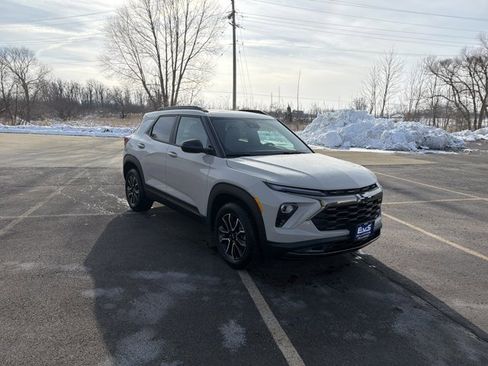 New 2026 Chevrolet TrailBlazer ACTIV w/ Convenience Package image 3