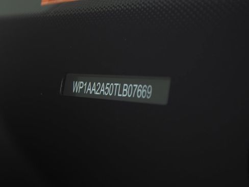 New 2026 Porsche Macan image 43