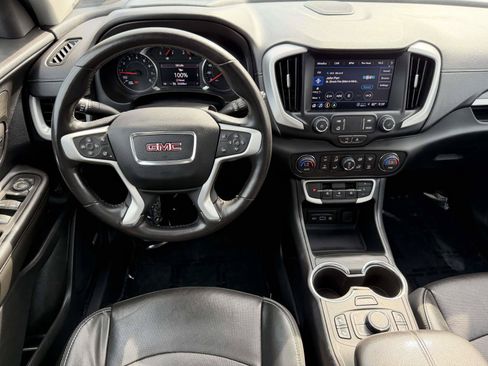 Used 2022 GMC Terrain SLT w/ Infotainment Package II AWD/4WD image 11