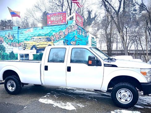 Used 2016 Ford F250 XL w/ Power Equipment Group image 1