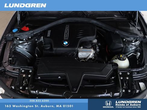 Used 2018 BMW 320i xDrive Sedan w/ Convenience Package AWD/4WD image 31