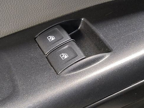 Used 2020 Chevrolet Colorado W/T w/ WT Convenience Package image 27