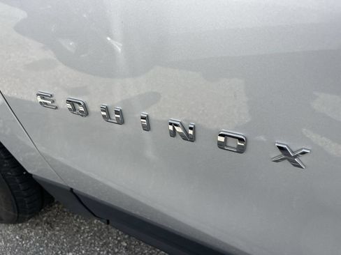 Used 2019 Chevrolet Equinox LT FWD image 14