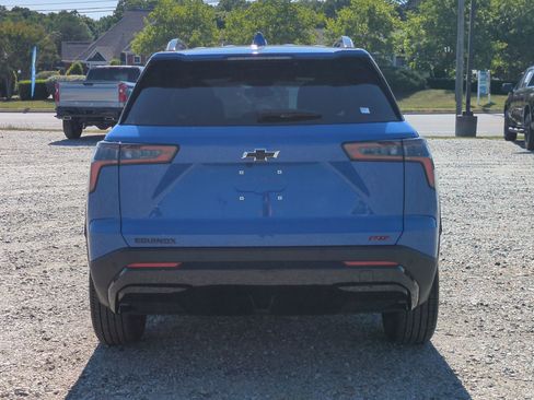 New 2026 Chevrolet Equinox RS w/ Convenience Package III FWD image 8