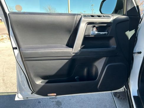 Used 2024 Toyota 4Runner SR5 Premium image 22