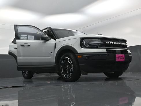Used 2022 Ford Bronco Sport Outer Banks AWD/4WD image 27