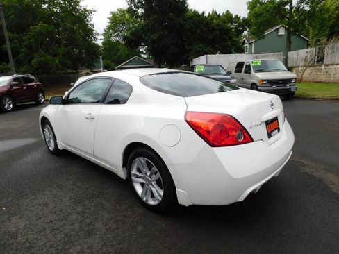 Used 2012 Nissan Altima 2.5 S w/ 2.5S Premium Pkg FWD image 3