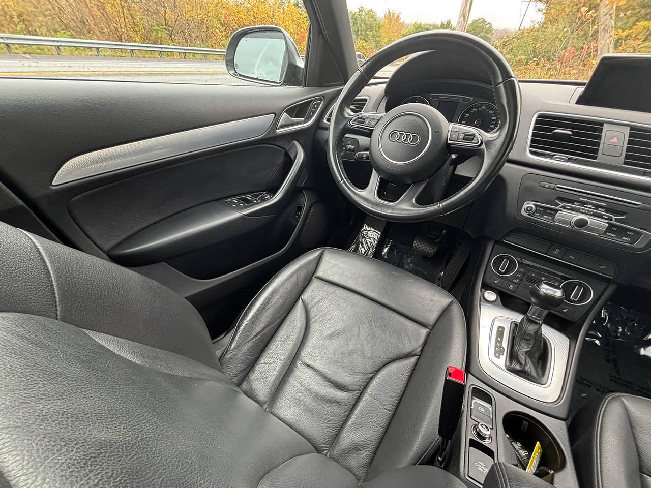Used 2018 Audi Q3 2.0T Premium AWD/4WD image 16