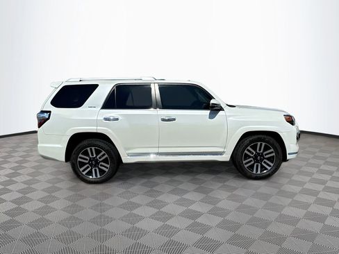 Used 2022 Toyota 4Runner Limited RWD image 4