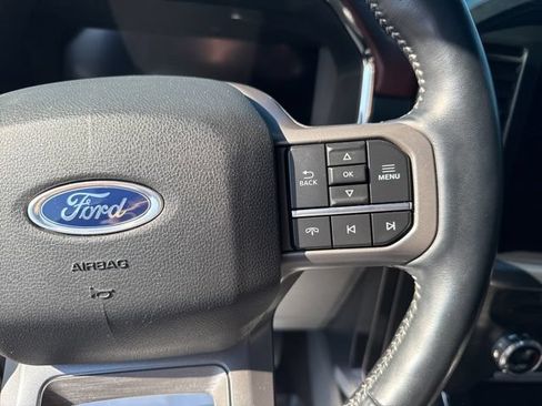 Used 2021 Ford F150 Lariat w/ Equipment Group 502A High AWD/4WD image 18
