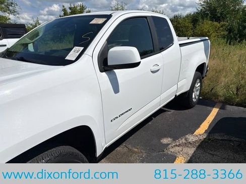 Used 2022 Chevrolet Colorado LT w/ Fleet Safety Package RWD image 2