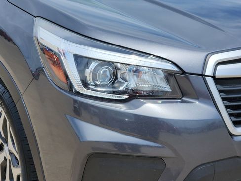 Used 2020 Subaru Forester Premium AWD/4WD image 10