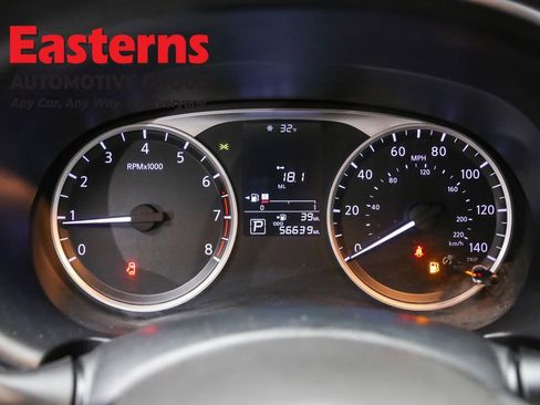 Used 2023 Nissan Kicks S image 18