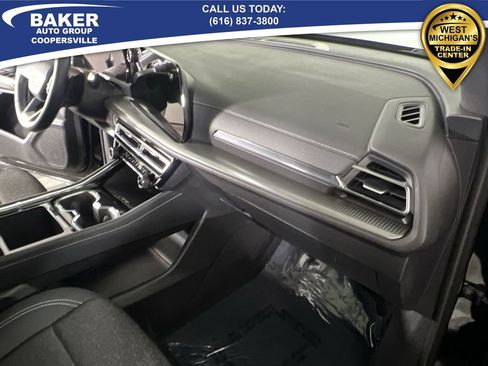 Certified 2025 Chevrolet Traverse LT w/ Sun and Wheel Package image 31