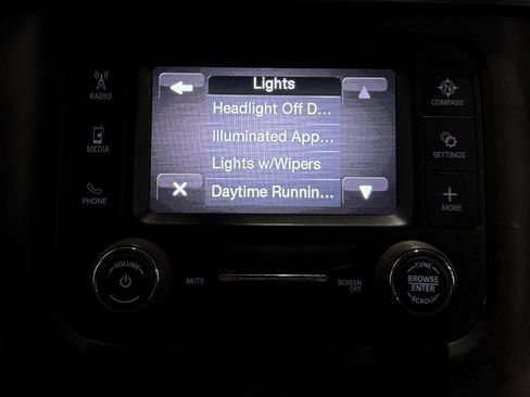 Used 2021 RAM 2500 Tradesman w/ Chrome Appearance Group image 22