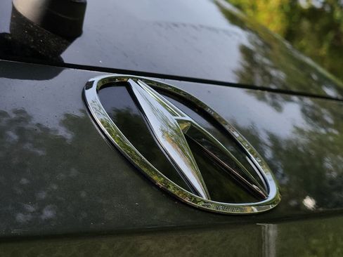 Certified 2025 Acura MDX SH-AWD w/ Technology Package image 31