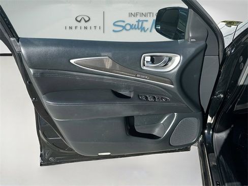 Used 2019 INFINITI QX60 Luxe w/ Essential Package image 20