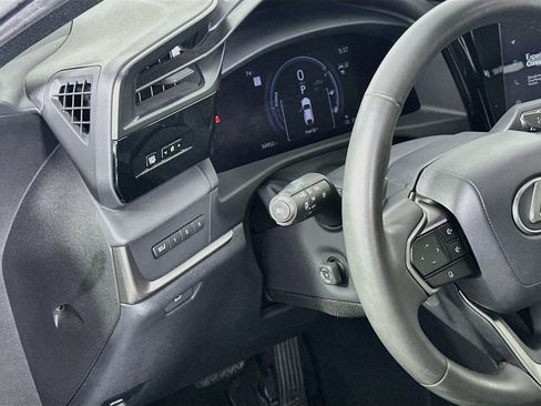 Used 2023 Lexus RZ 450e Premium w/ Technology Package AWD/4WD image 17