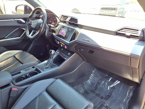Used 2021 Audi Q3 2.0T Premium w/ Convenience Package AWD/4WD image 25