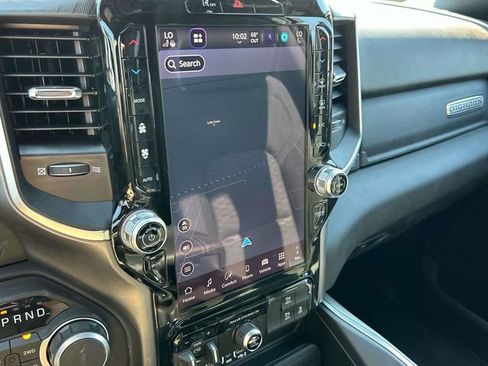 New 2026 RAM 1500 4x4 Crew Cab image 28