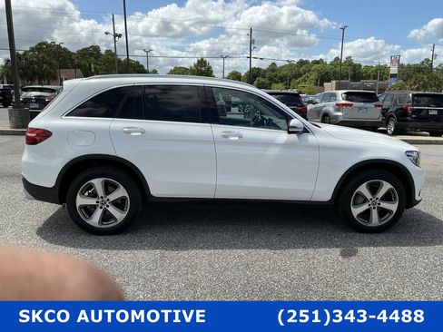 Used 2019 Mercedes-Benz GLC 300 image 6