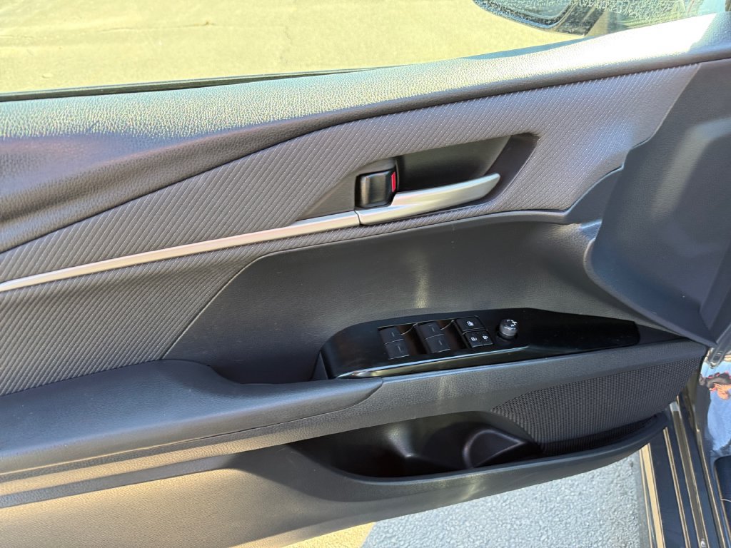 Certified 2025 Toyota Camry SE FWD image 26