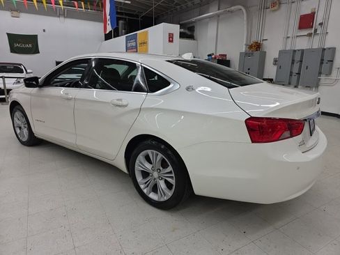 Used 2014 Chevrolet Impala LT w/ Convenience Package FWD image 4