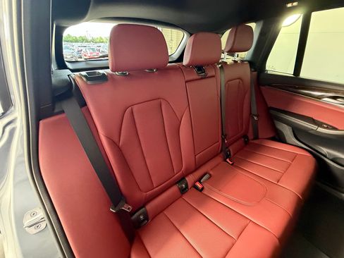 Certified 2024 BMW X3 sDrive30i w/ Convenience Package RWD image 34