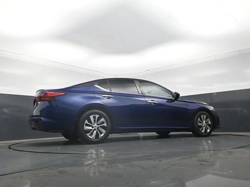 Used 2020 Nissan Altima 2.5 S FWD image 29