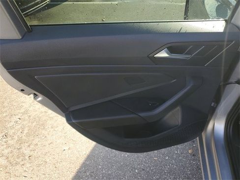 Certified 2023 Volkswagen Jetta S image 8