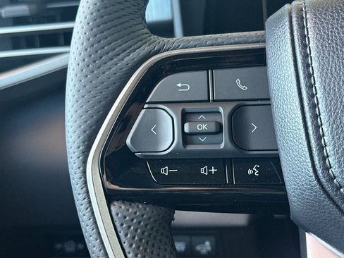 New 2026 Toyota Tundra Platinum AWD/4WD image 27