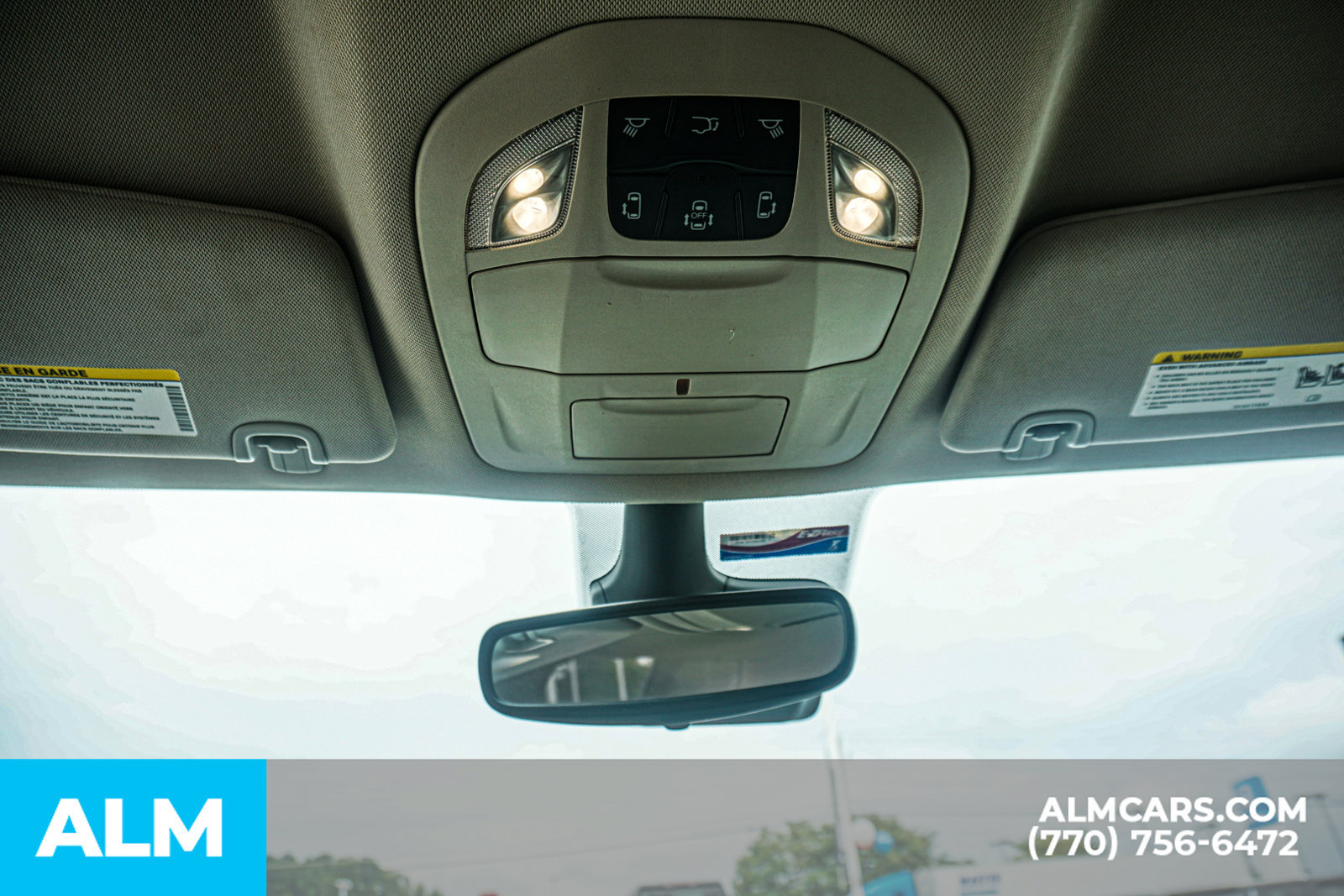 Used 2023 Chrysler Pacifica Touring-L FWD image 57