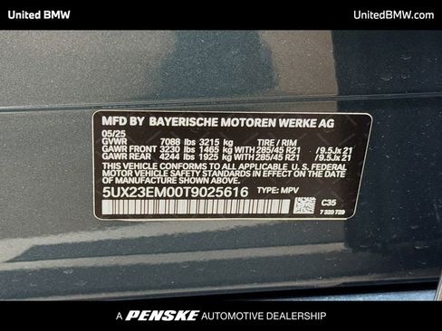 Used 2026 BMW X7 xDrive40i AWD/4WD image 16