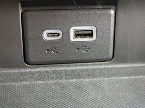 Used 2023 Chevrolet Tahoe Z71 AWD/4WD image 24