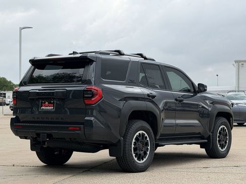 New 2026 Toyota 4Runner TRD Off-Road AWD/4WD image 4
