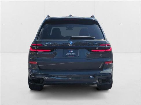 Used 2026 BMW X7 xDrive40i w/ M Sport Package AWD/4WD image 4