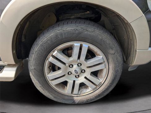 Used 2006 Ford Explorer Eddie Bauer RWD image 38