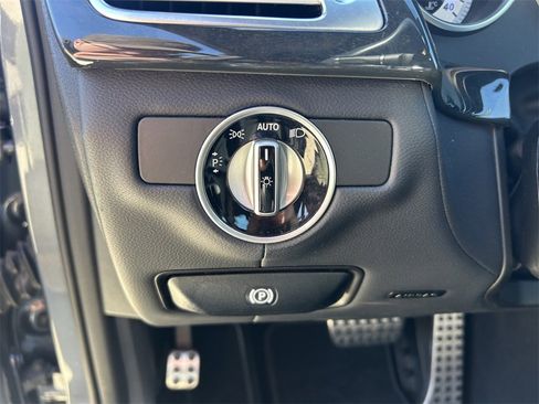 Used 2016 Mercedes-Benz CLS 400 image 21