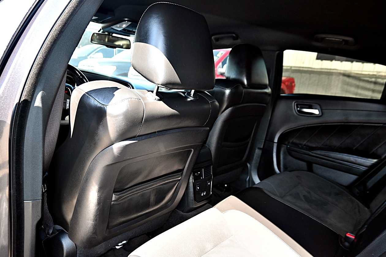 Used 2019 Dodge Charger GT RWD image 11
