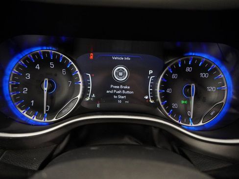 New 2026 Chrysler Pacifica Select image 21