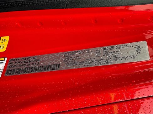 New 2025 Jeep Gladiator Sport image 13