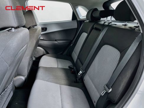 Used 2021 Hyundai Kona SE FWD image 29
