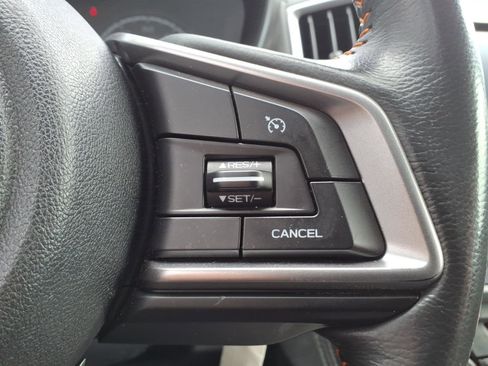 Used 2019 Subaru Crosstrek 2.0i Premium AWD/4WD image 19