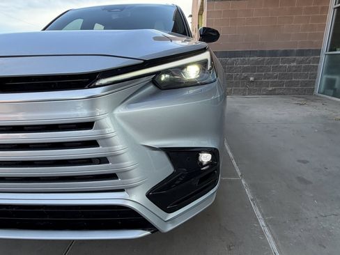 Used 2024 Lexus TX 500h AWD image 11