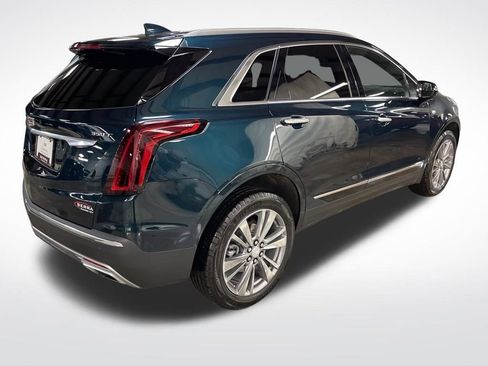 Used 2024 Cadillac XT5 Premium Luxury w/ Technology Package image 5