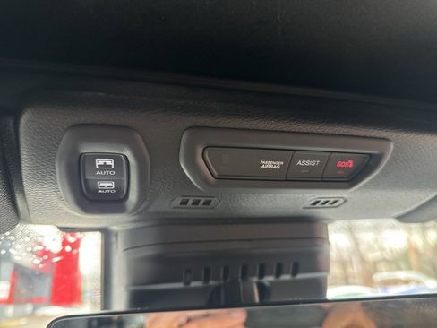 Used 2021 Jeep Wrangler Unlimited Sahara w/ Cold Weather Group image 24